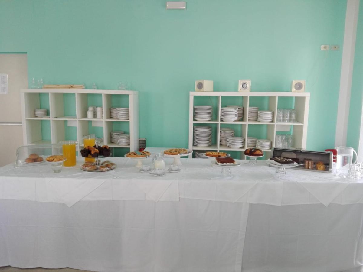 Hotel Ariosto Rimini Buitenkant foto